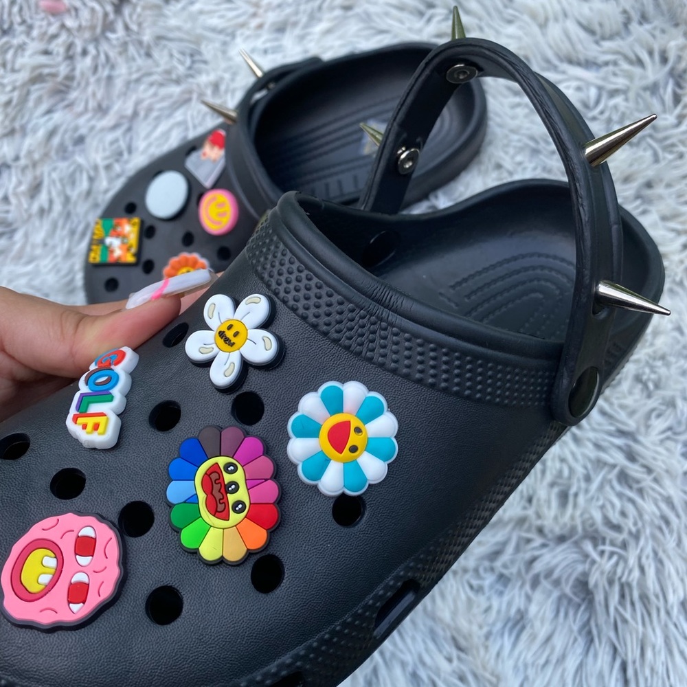Crocs charms